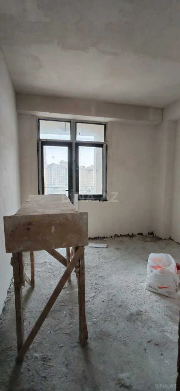 Satılır 3 otaqlı mənzil 85 m²