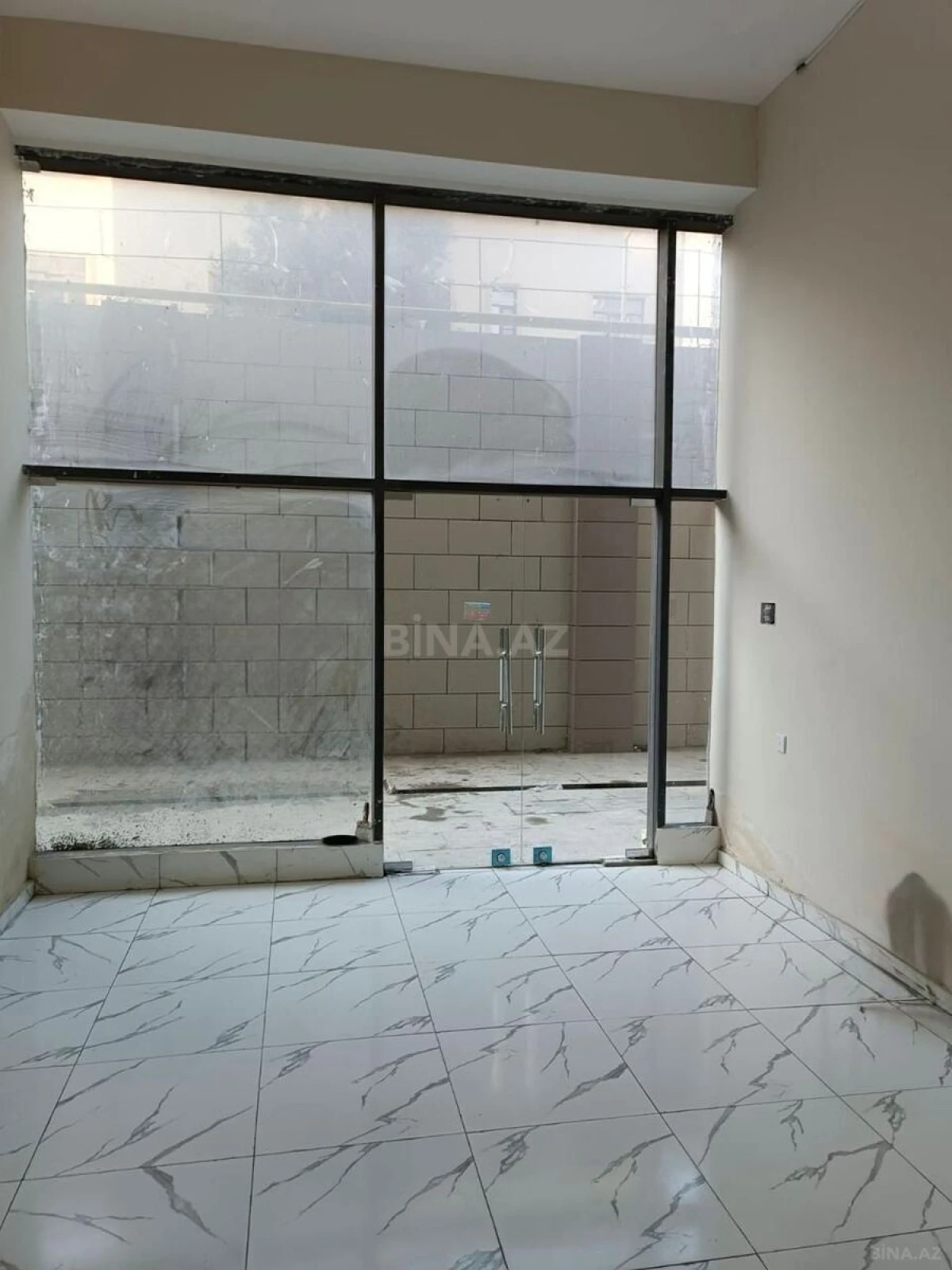 Satılır obyekt 21.5 m²