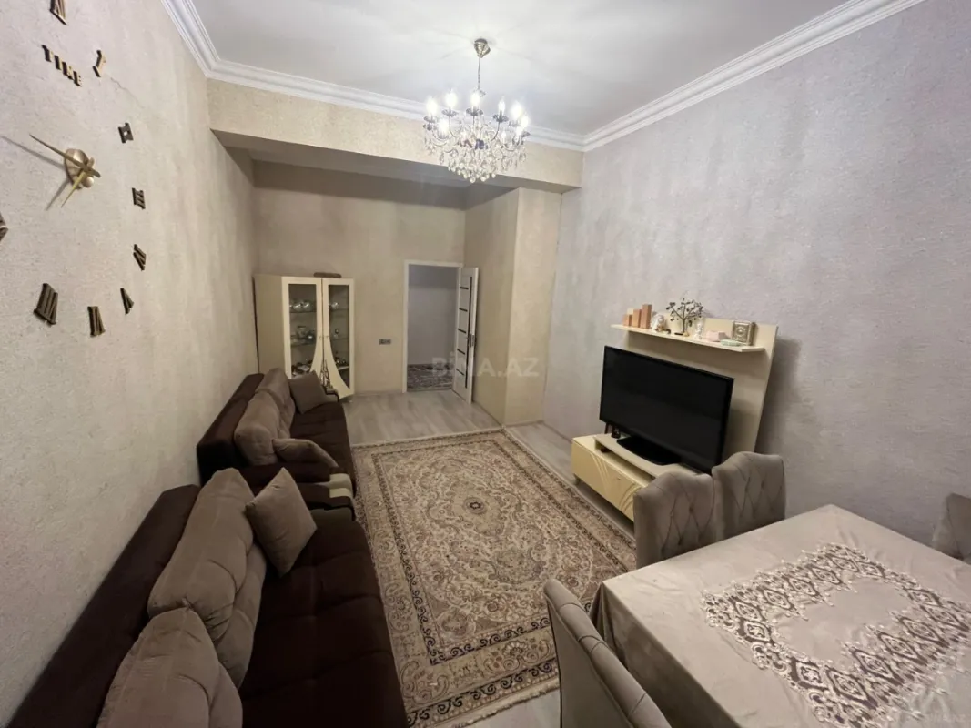 Satılır 3 otaqlı mənzil 108 m²