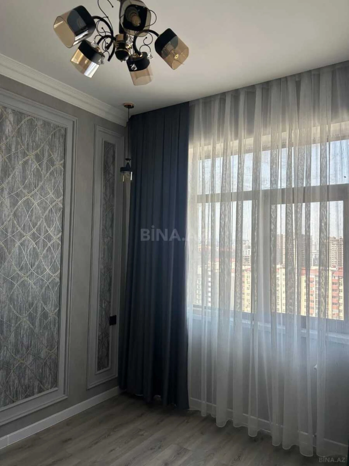 Satılır 2 otaqlı mənzil 55 m²