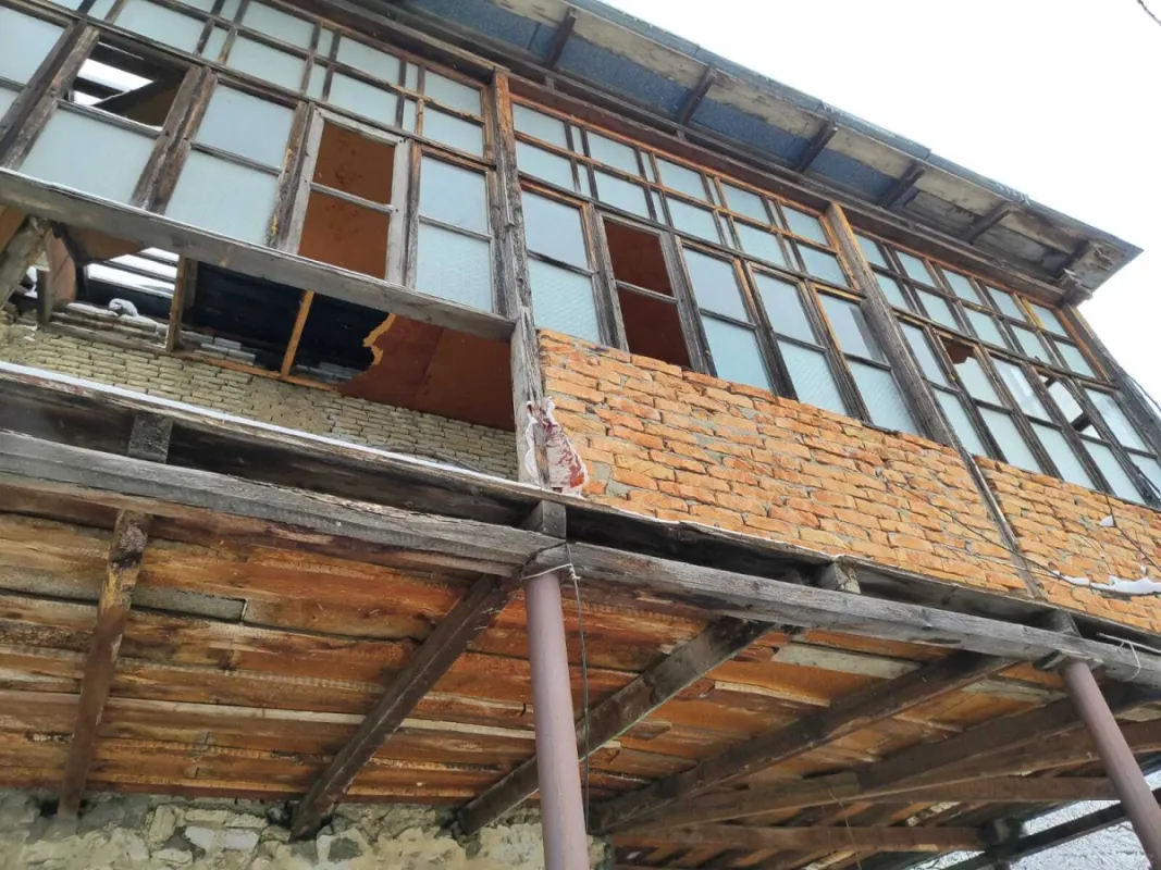 Satılır 3 otaqlı həyət evi 150 m²