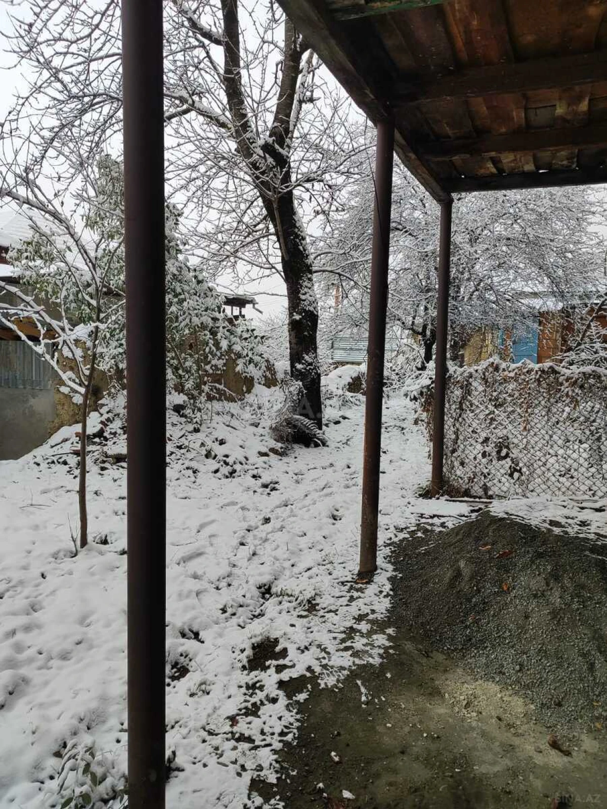 Satılır 3 otaqlı həyət evi 150 m²