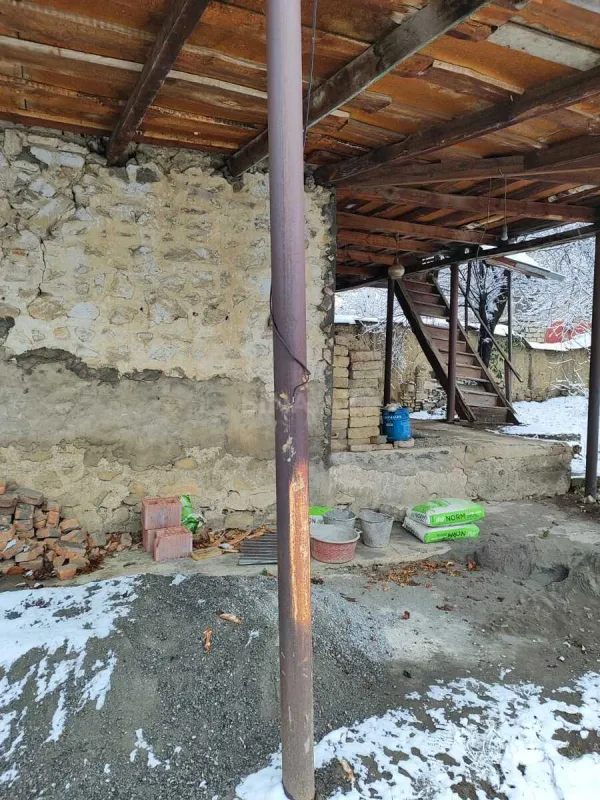 Satılır 3 otaqlı həyət evi 150 m²