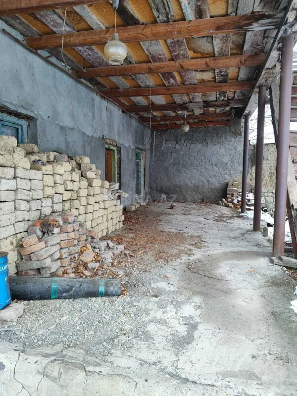 Satılır 3 otaqlı həyət evi 150 m²