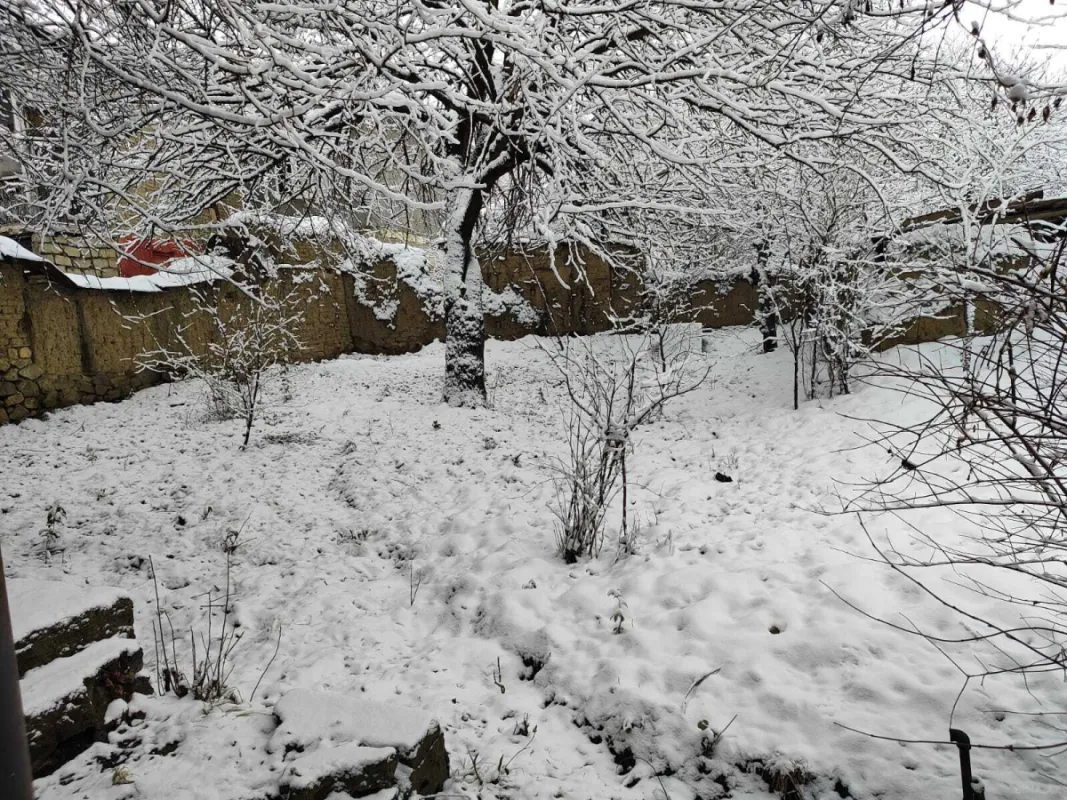 Satılır 3 otaqlı həyət evi 150 m²