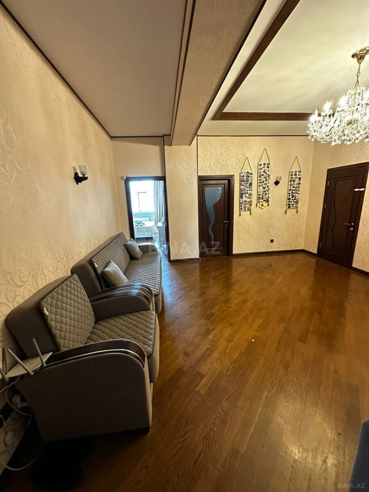 Satılır 3 otaqlı mənzil 128 m²