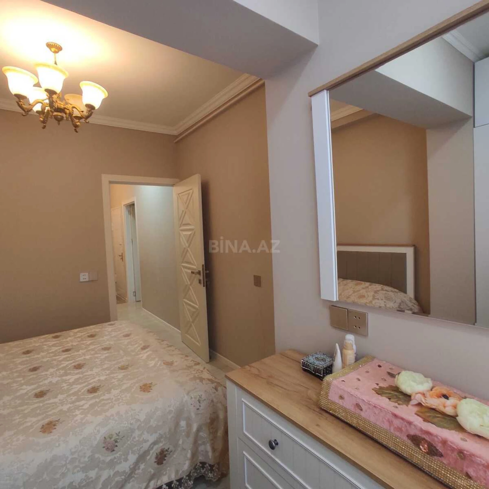 Satılır 3 otaqlı mənzil 60 m²