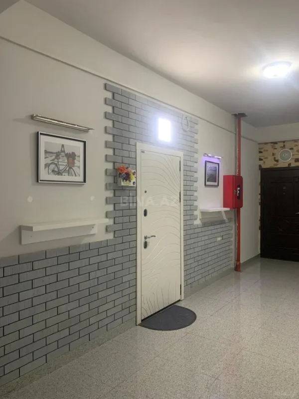 Satılır 2 otaqlı mənzil 75 m²