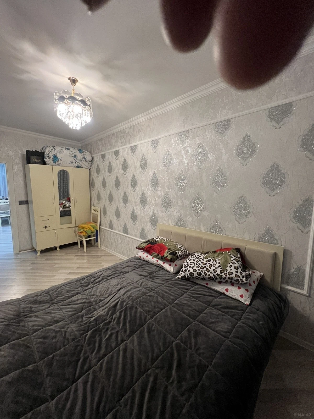 Satılır 2 otaqlı mənzil 58 m²
