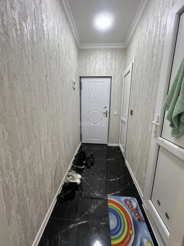 Satılır 2 otaqlı mənzil 58 m²