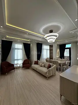 Satılır 3 otaqlı mənzil 130 m² — Bakı, Nizami 3 otaq 130.00 m²
