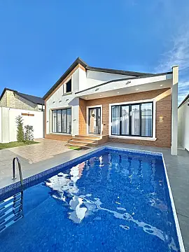 Satılır 4 otaqlı həyət evi 150 m²