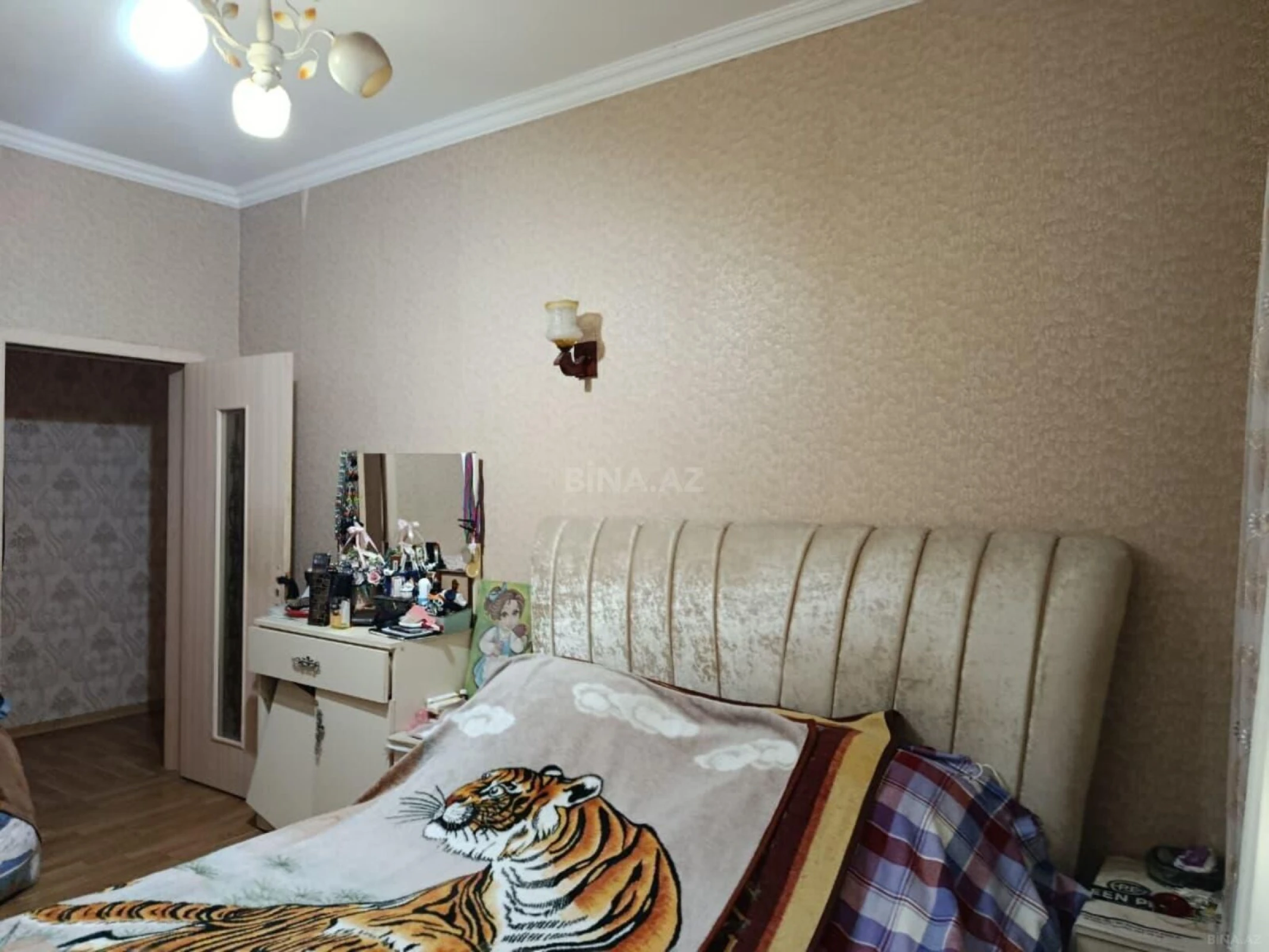 Satılır 3 otaqlı mənzil 96 m²