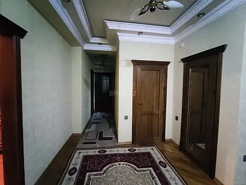 Satılır 3 otaqlı mənzil 109 m²
