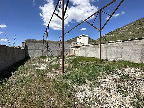 Satılır obyekt 52000 m²