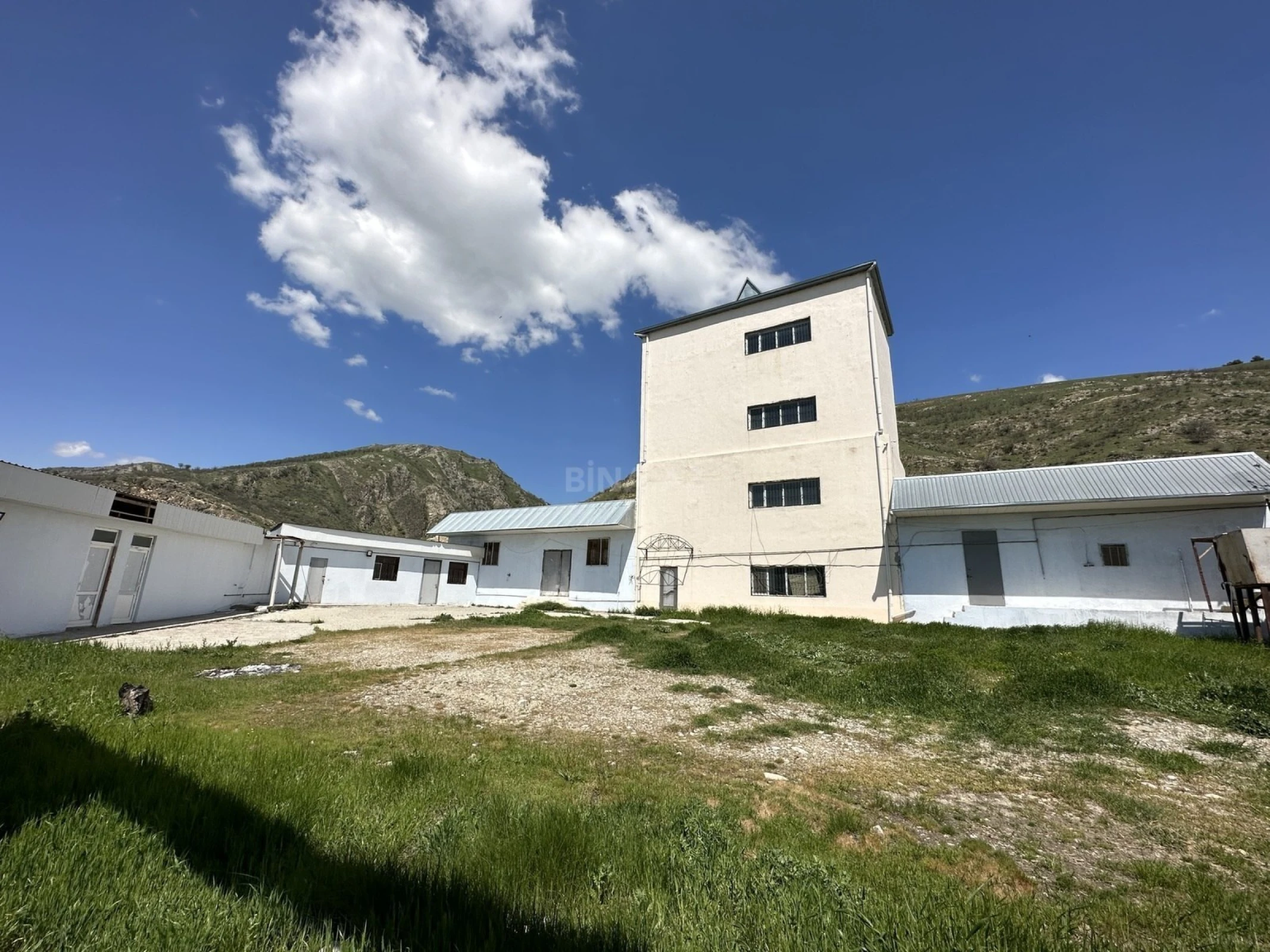 Satılır obyekt 52000 m²