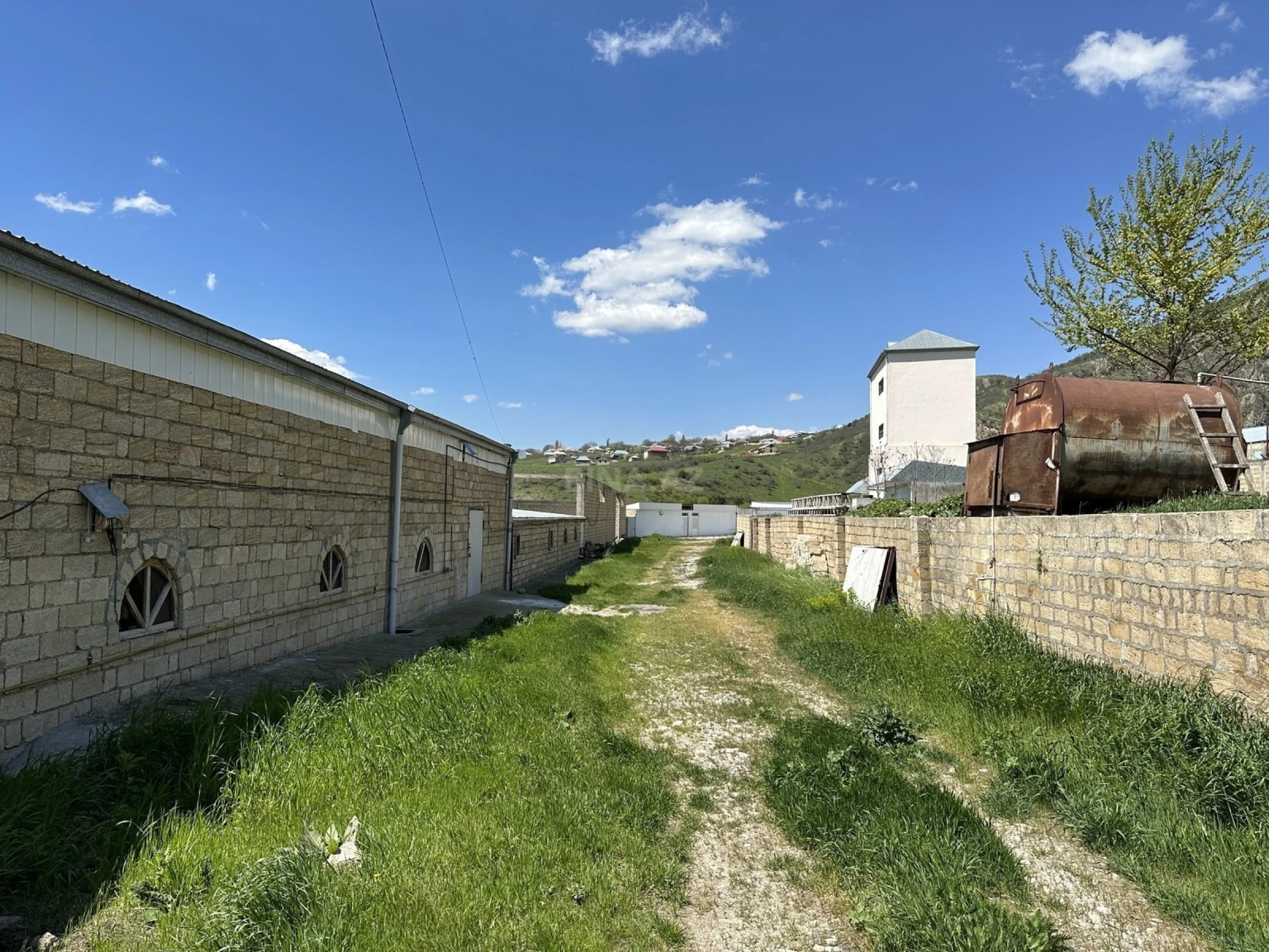 Satılır obyekt 52000 m²