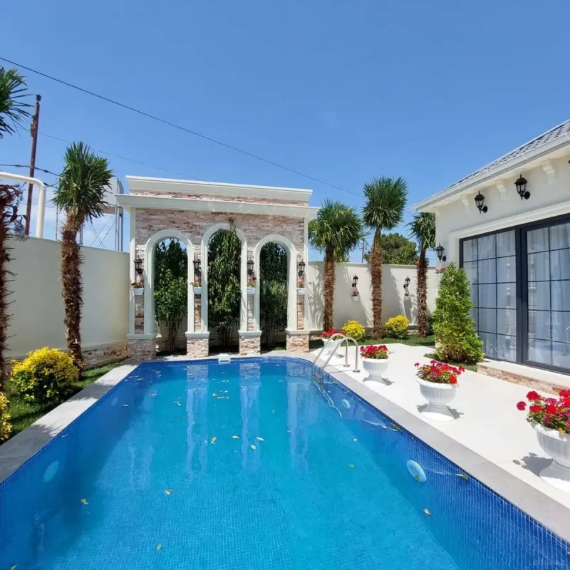 Kirayə verilir 5 otaqlı həyət evi 280 m²