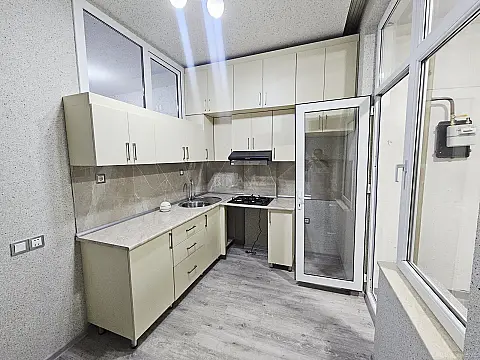 Satılır 3 otaqlı mənzil 69 m²
