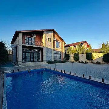 Kirayə verilir 5 otaqlı həyət evi 280 m² — Bakı, Buzovna 5 otaq 280.00 m²