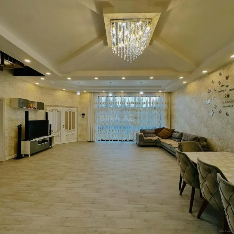 Kirayə verilir 5 otaqlı həyət evi 280 m²
