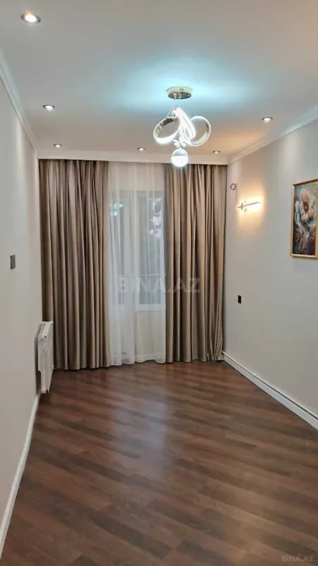 Satılır 3 otaqlı mənzil 75 m²
