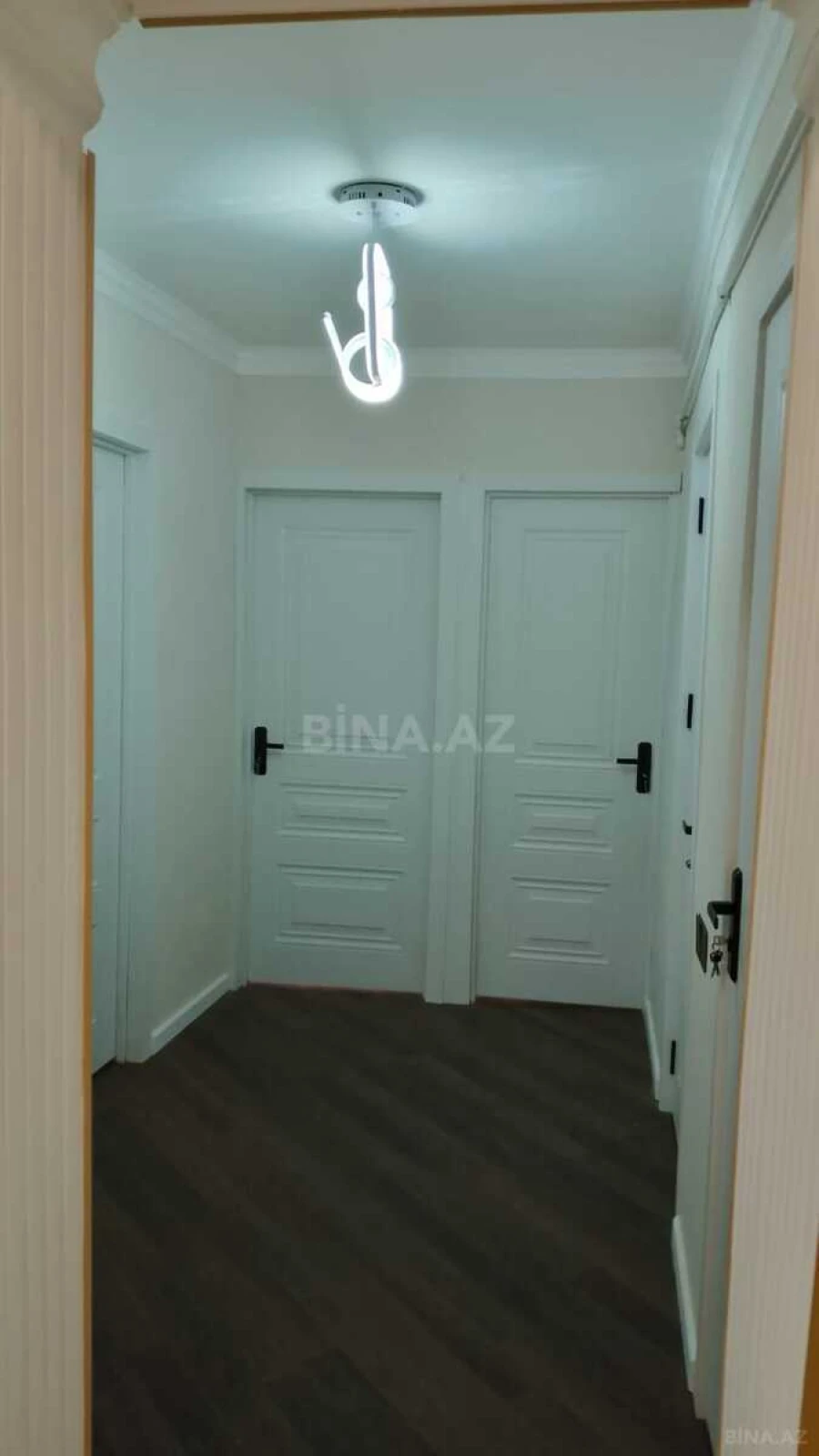 Satılır 3 otaqlı mənzil 75 m²
