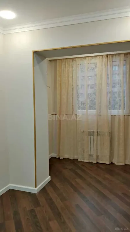 Satılır 3 otaqlı mənzil 75 m²