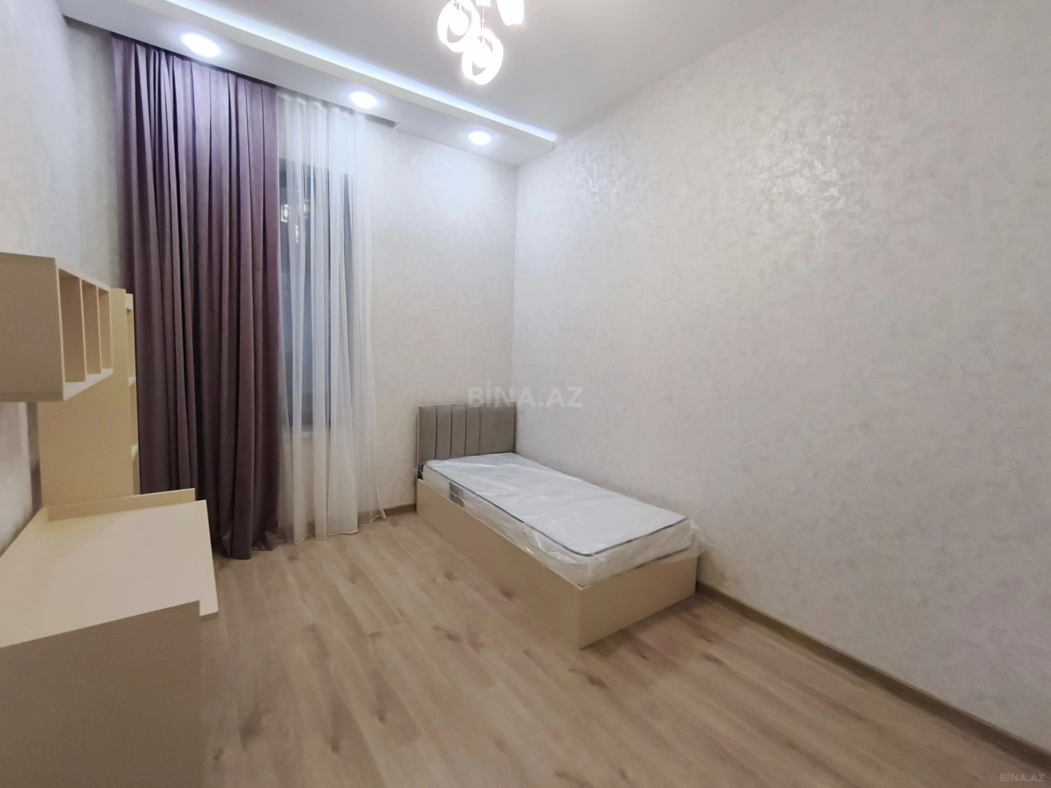 Satılır 4 otaqlı həyət evi 145 m²