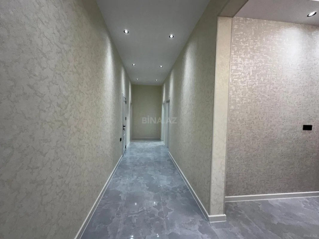 Satılır 4 otaqlı həyət evi 145 m²