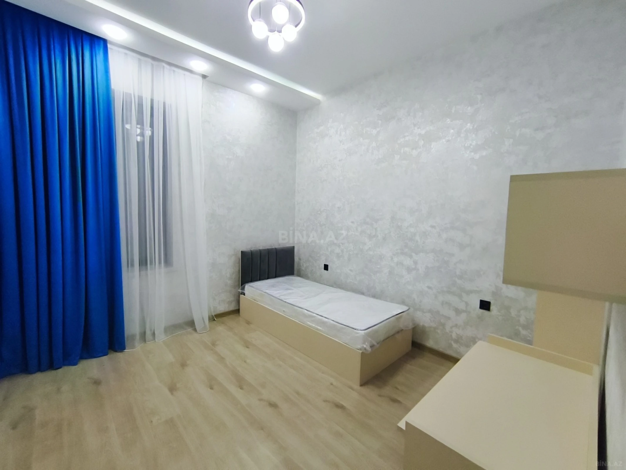 Satılır 4 otaqlı həyət evi 145 m²
