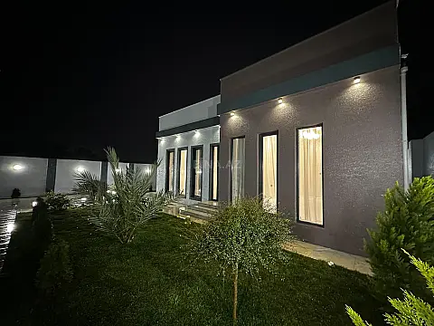Satılır 4 otaqlı həyət evi 145 m²