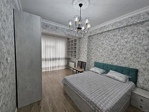 Kirayə verilir 2 otaqlı mənzil 75 m²
