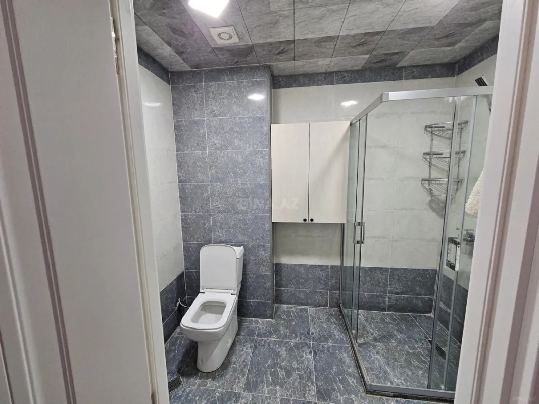 Kirayə verilir 2 otaqlı mənzil 75 m²