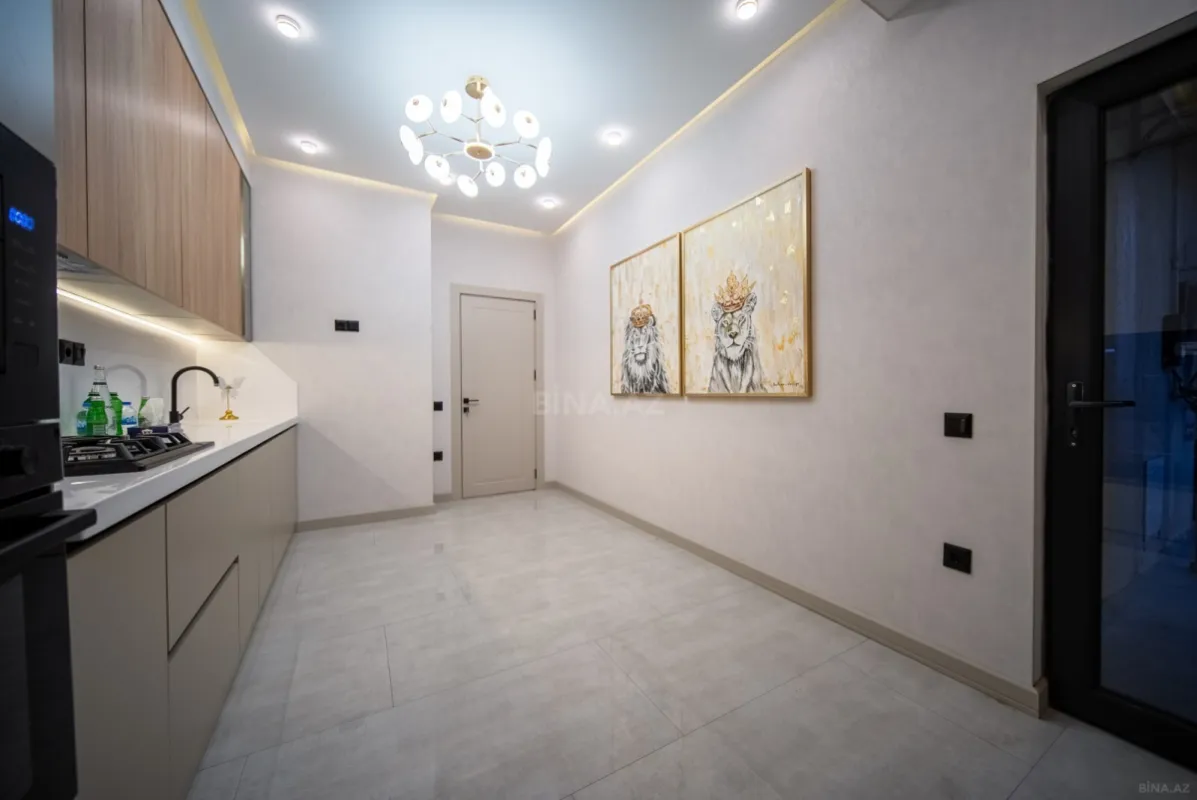 Satılır 2 otaqlı mənzil 78 m²
