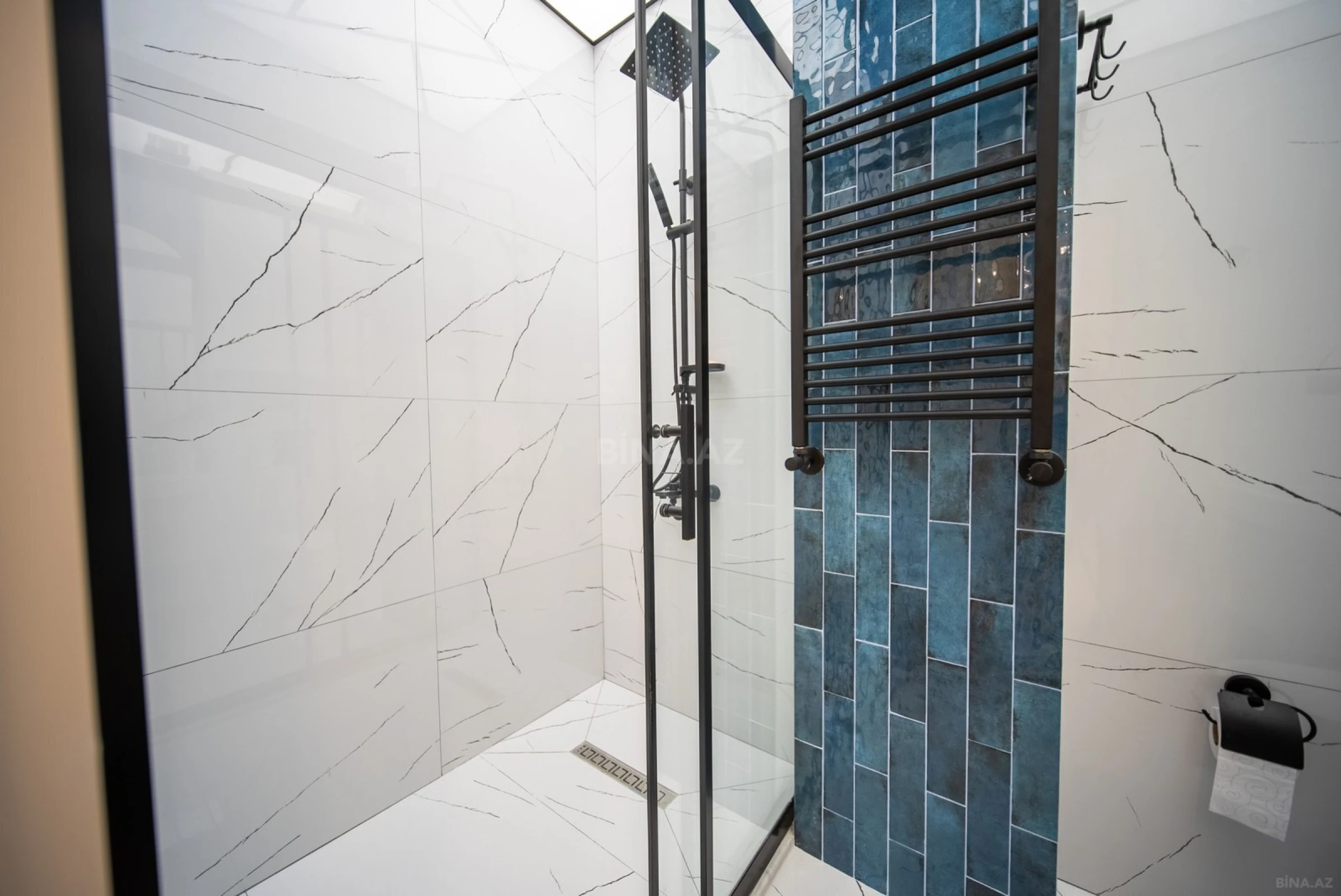 Satılır 2 otaqlı mənzil 78 m²