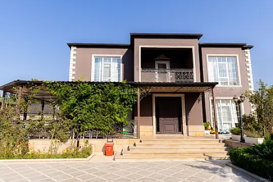 Satılır 8 otaqlı həyət evi 265 m² — Bakı, Görədil 8 otaq 265.00 m²