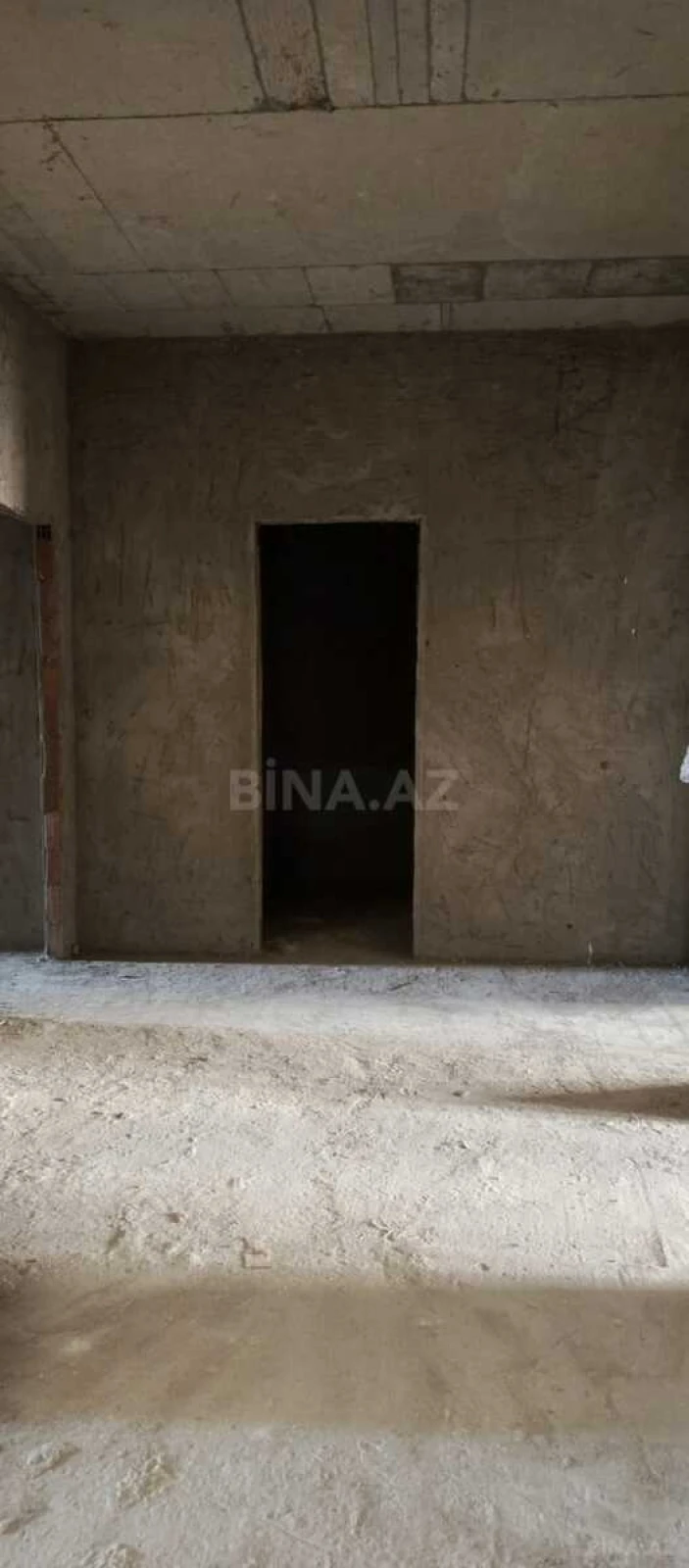 Satılır 3 otaqlı mənzil 157 m²