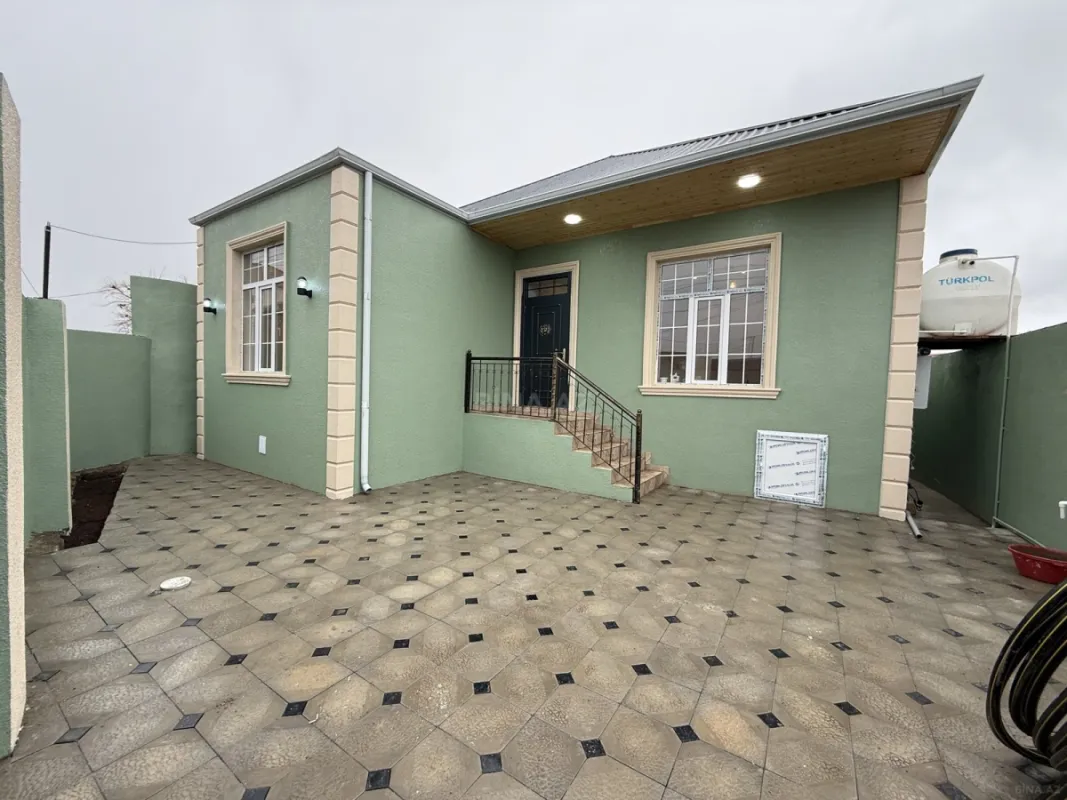 Satılır 4 otaqlı həyət evi 120 m²