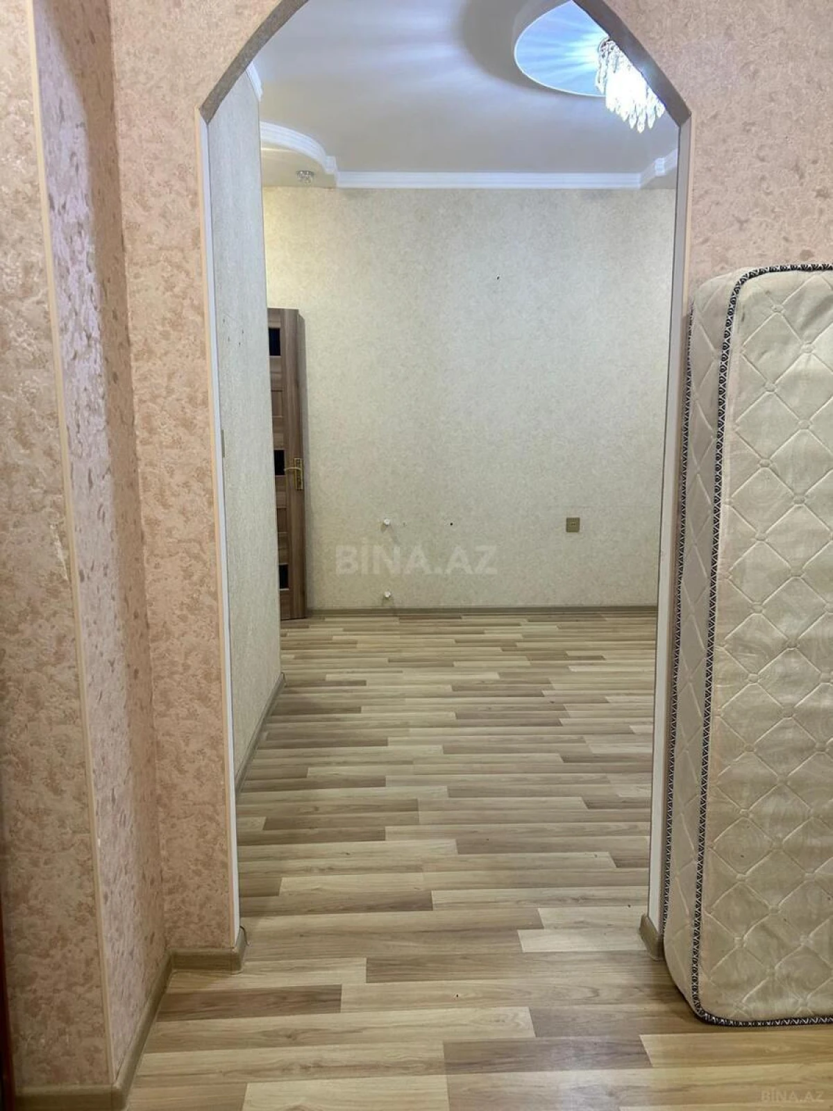 Satılır 2 otaqlı mənzil 52 m²
