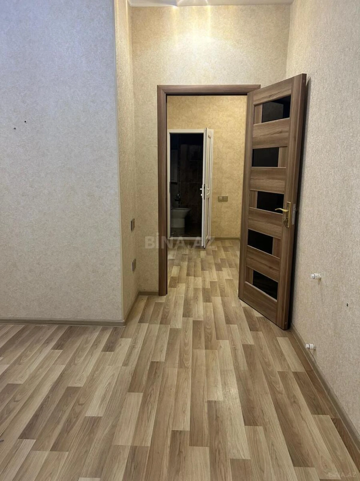 Satılır 2 otaqlı mənzil 52 m²