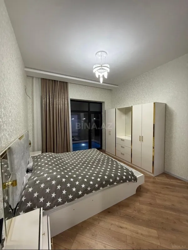Kirayə verilir 4 otaqlı həyət evi 240 m²