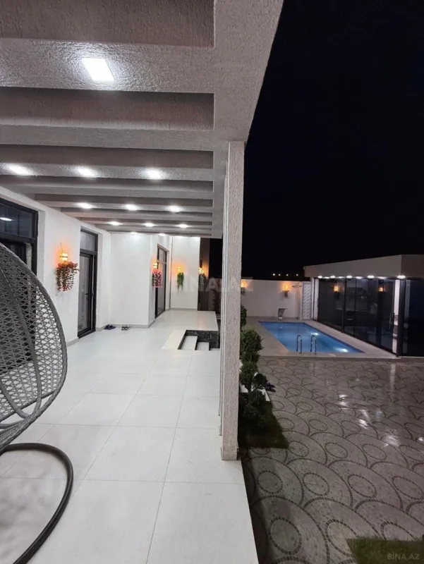 Kirayə verilir 4 otaqlı həyət evi 240 m²