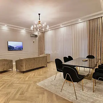 Kirayə verilir 4 otaqlı həyət evi 220 m²