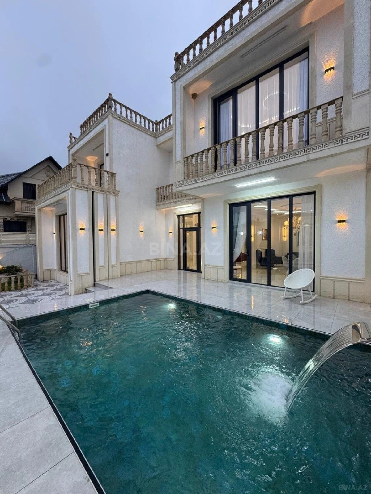 Kirayə verilir 5 otaqlı həyət evi 400 m²