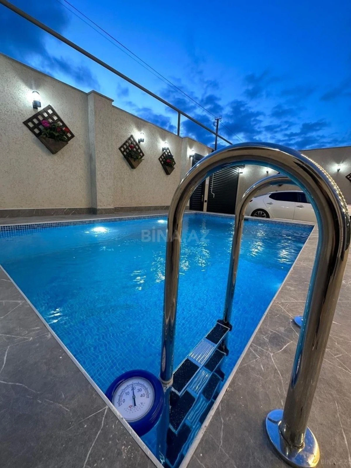 Kirayə verilir 3 otaqlı həyət evi 140 m²