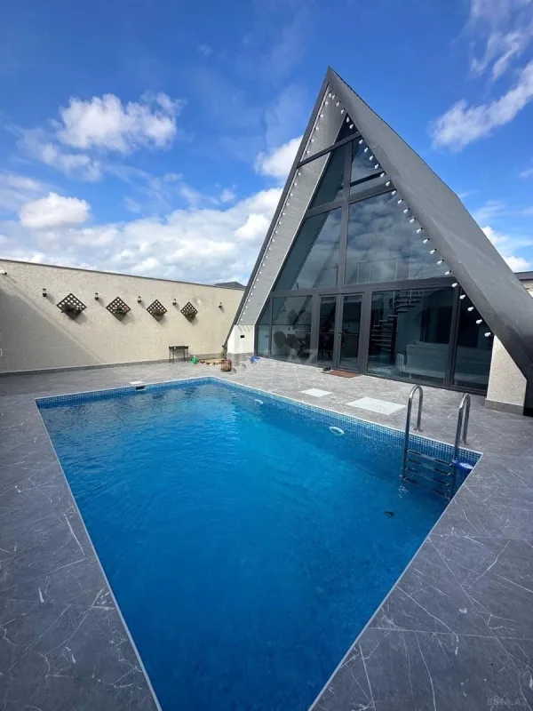 Kirayə verilir 3 otaqlı həyət evi 140 m²