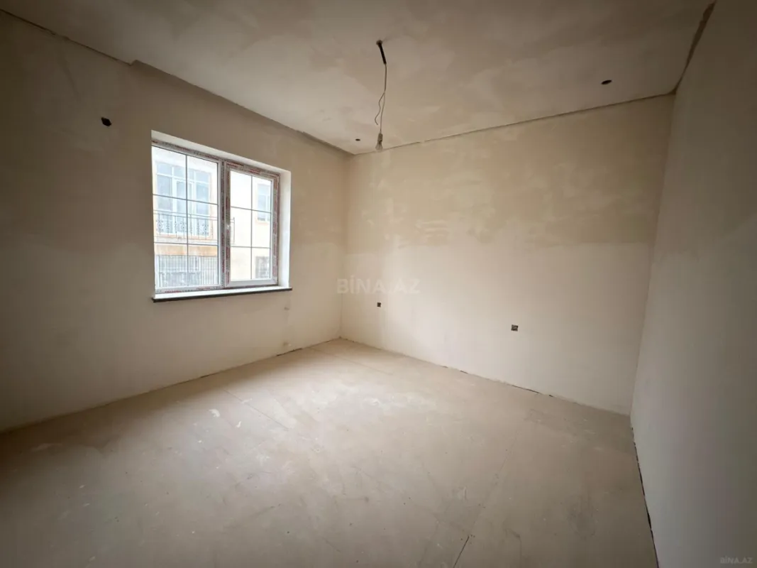 Satılır 6 otaqlı həyət evi 309 m²