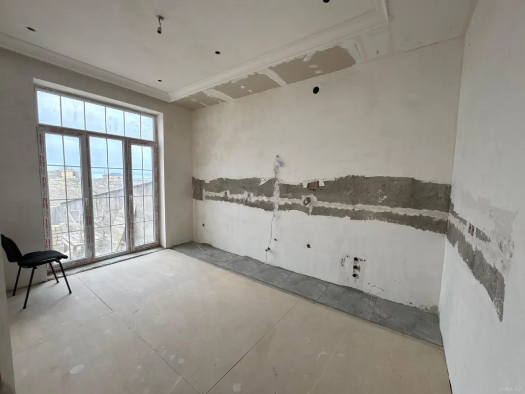 Satılır 6 otaqlı həyət evi 309 m²