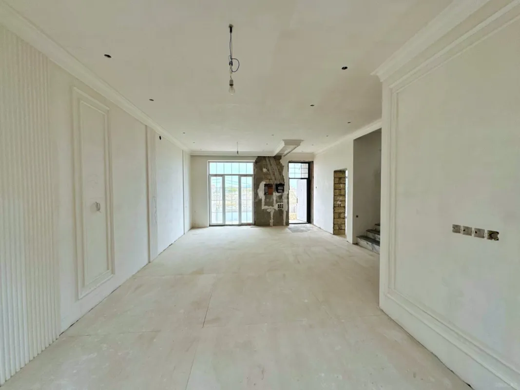 Satılır 6 otaqlı həyət evi 309 m²